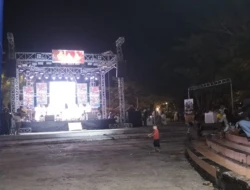 Ribuan Penonton Padati Konser Musik FSKK IAKN Kupang, Mahasiswa Tampilkan Karya dan Aransemen Terbaik