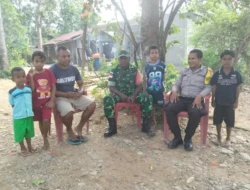 Bhabinkamtibmas dan Babinsa di Belu Gencarkan Edukasi Kamtibmas dan Pencegahan Rabies kepada Warga