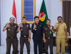 Kajari Baru Belu Temui Bupati Willybrodus Lay, Sinergi Pemkab dan Kejaksaan Diperkuat